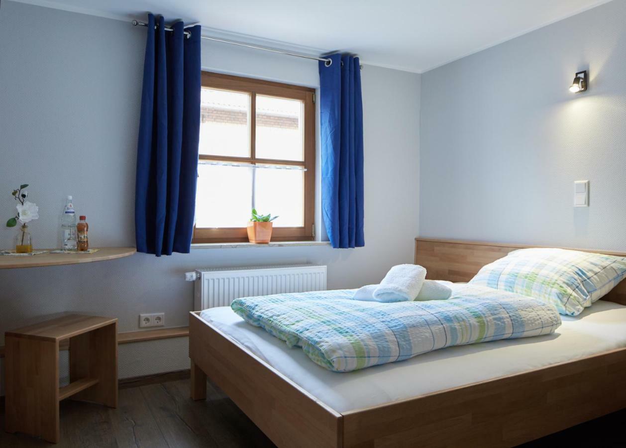 Gasthof Pension Kettler Oberasbach Buitenkant foto