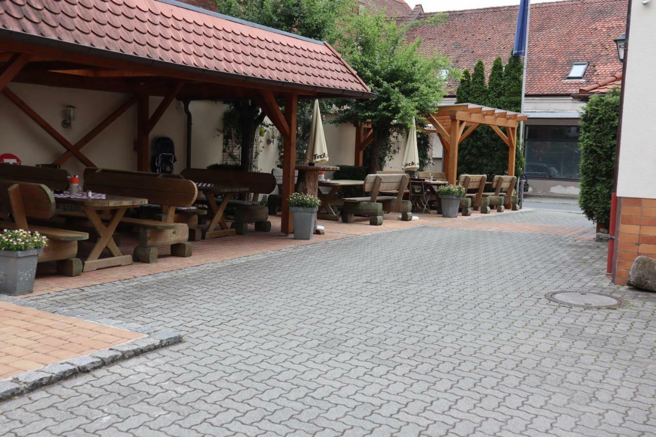 Gasthof Pension Kettler Oberasbach Buitenkant foto